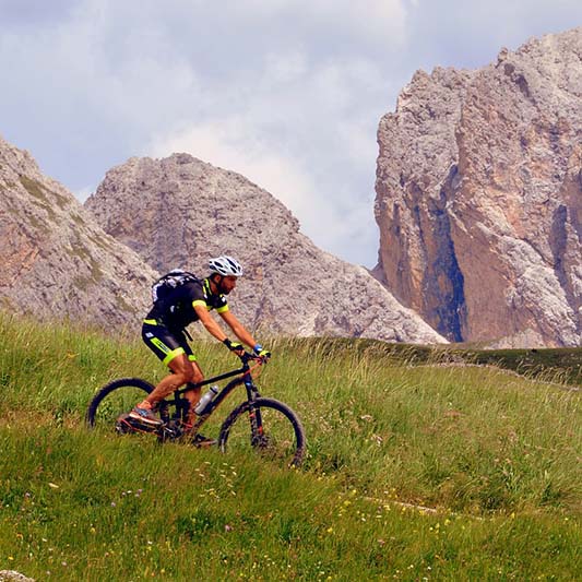 Summer Bicyling Tour